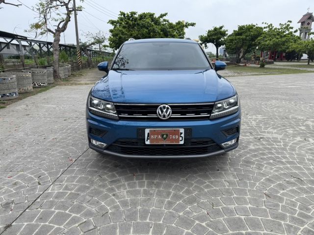 大億汽車-2016年Tiguan CL.一手美車/僅跑8萬公里/認證車/I-KEY/電尾門/電動椅/電熱椅/LED/  第2張相片