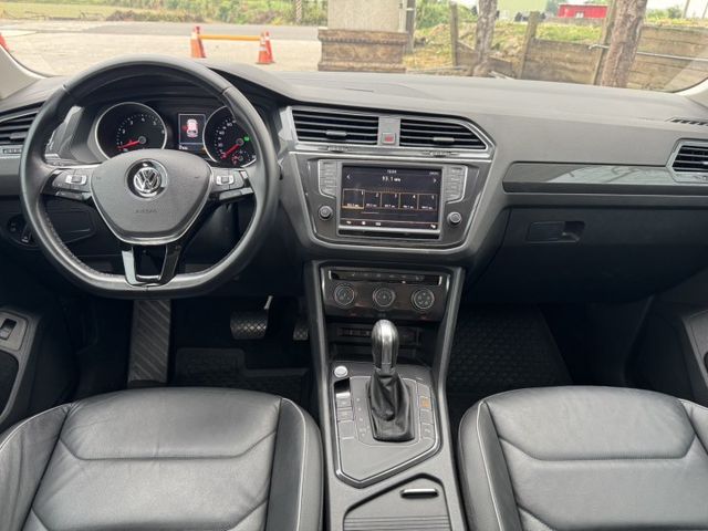 大億汽車-2016年Tiguan CL.一手美車/僅跑8萬公里/認證車/I-KEY/電尾門/電動椅/電熱椅/LED/  第10張相片