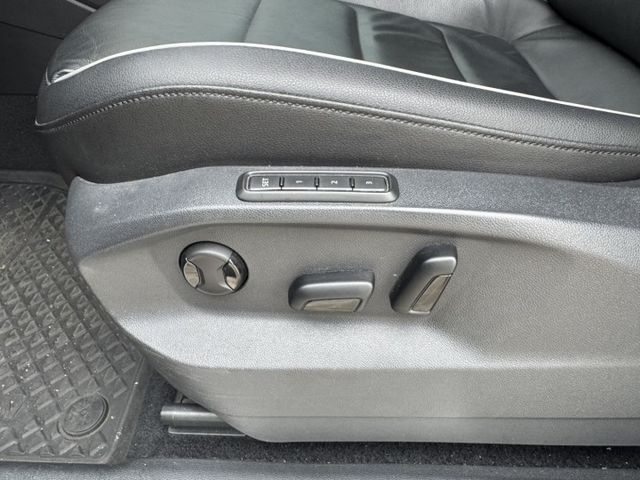 大億汽車-2016年Tiguan CL.一手美車/僅跑8萬公里/認證車/I-KEY/電尾門/電動椅/電熱椅/LED/  第13張相片