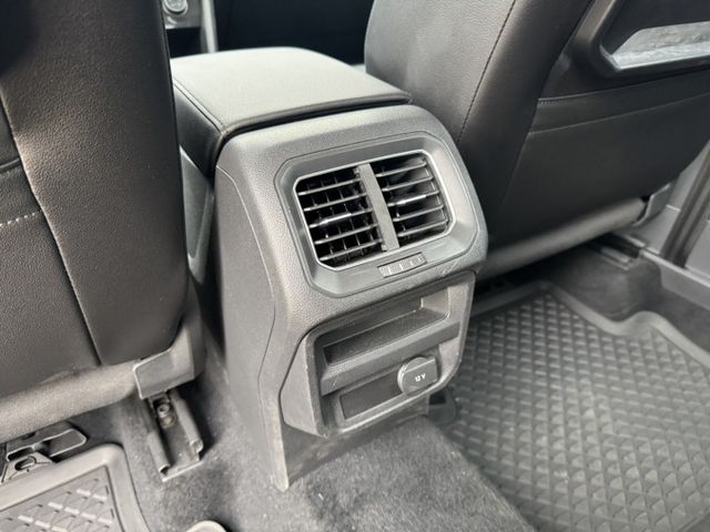 大億汽車-2016年Tiguan CL.一手美車/僅跑8萬公里/認證車/I-KEY/電尾門/電動椅/電熱椅/LED/  第18張相片