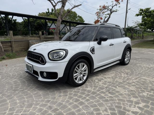 COUNTRYMAN  第1張相片
