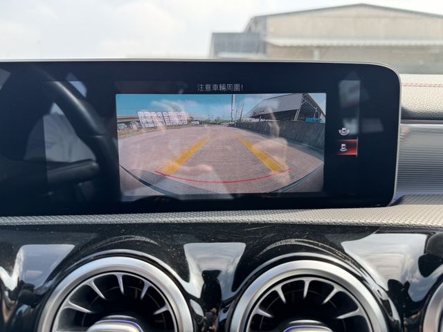 大億汽車-2020年式CLA250 4MATIC AMG Line.免頭款.低利率.優惠專案實施中...  第16張相片