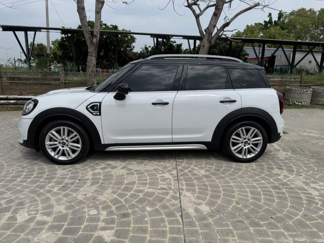 COUNTRYMAN  第4張相片