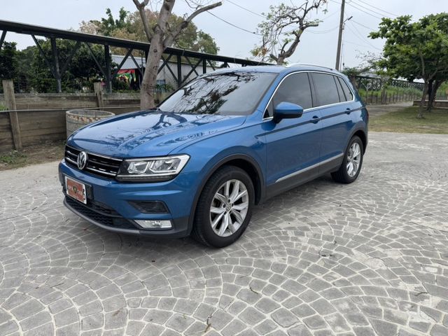 大億汽車-2016年Tiguan CL.一手美車/僅跑8萬公里/認證車/I-KEY/電尾門/電動椅/電熱椅/LED/  第1張相片