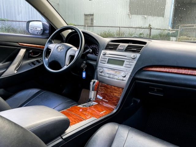 TOYOTA豐田 CAMRY  第9張相片