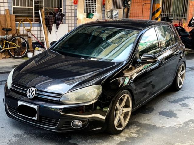 VOLKSWAGEN福斯 GOLF  第1張相片