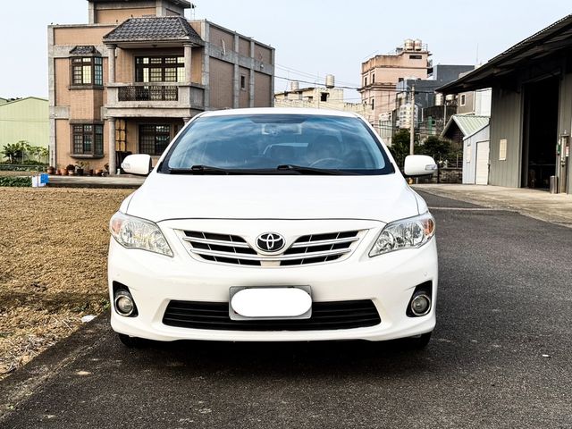 TOYOTA豐田 ALTIS  第2張相片