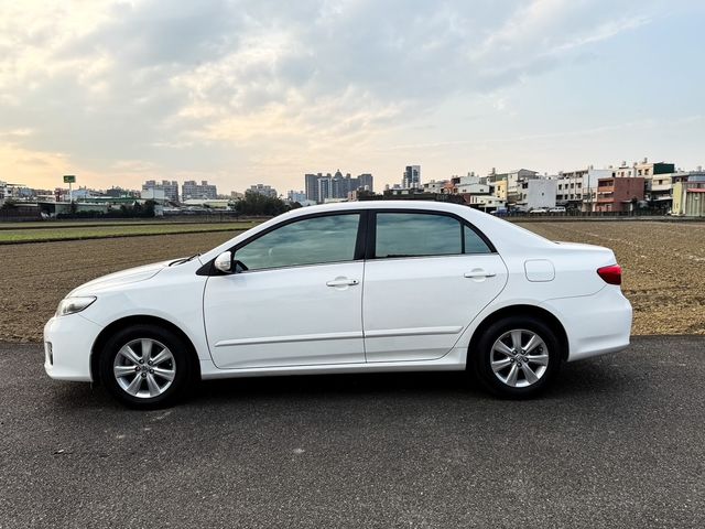 TOYOTA豐田 ALTIS  第6張相片