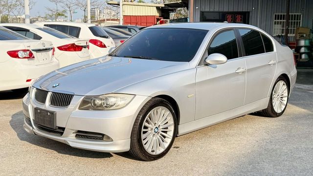 BMW寶馬 330I  第1張相片