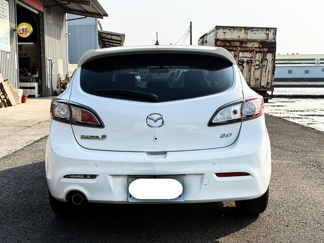 MAZDA馬自達 MAZDA 3  第9張相片