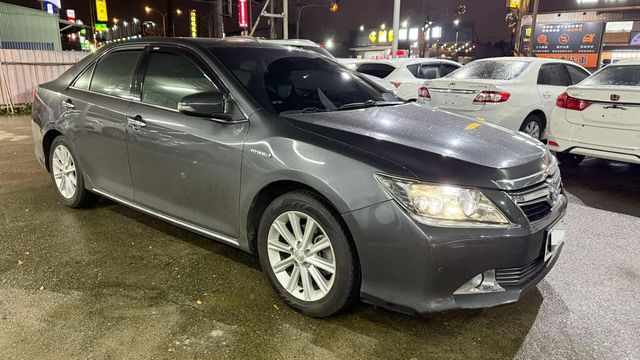 TOYOTA豐田 CAMRY HYBRID  第3張相片