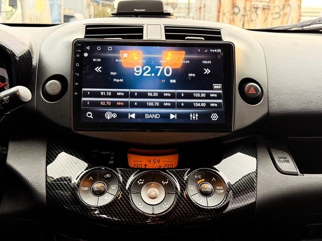 TOYOTA豐田 RAV4  第31張相片