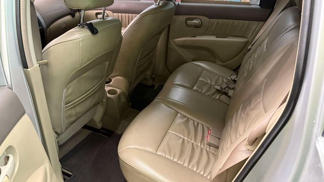 NISSAN日產 LIVINA  第5張相片