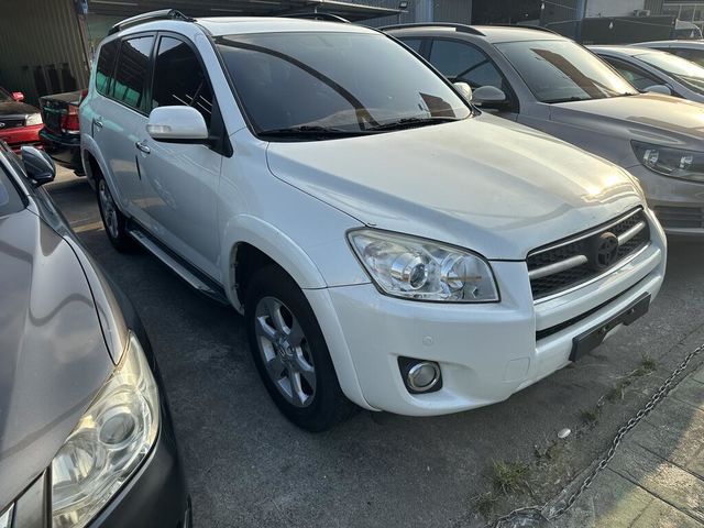 TOYOTA豐田 RAV4  第1張相片