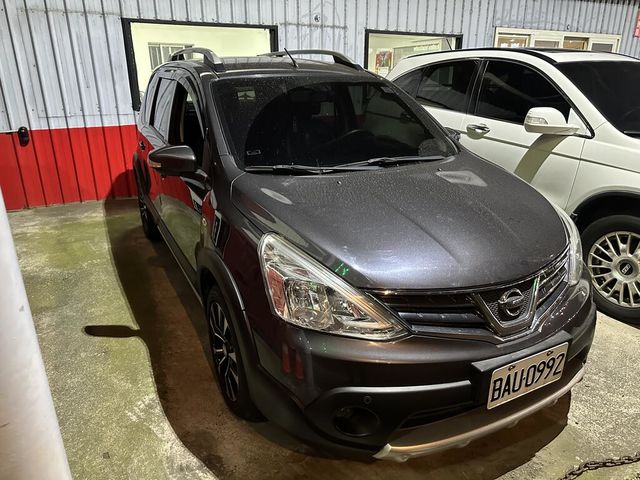 NISSAN日產 LIVINA  第2張相片