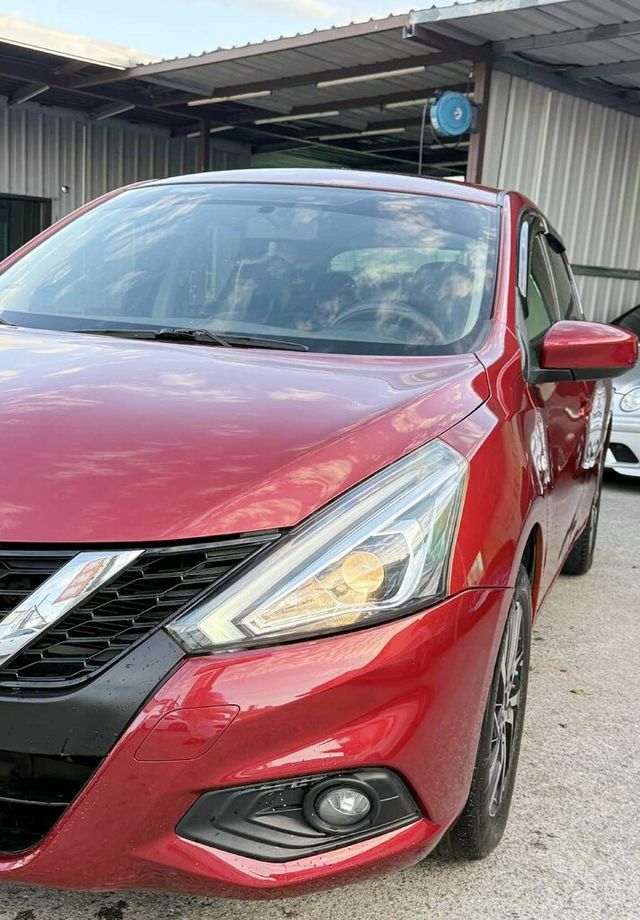 NISSAN日產 TIIDA  第2張相片