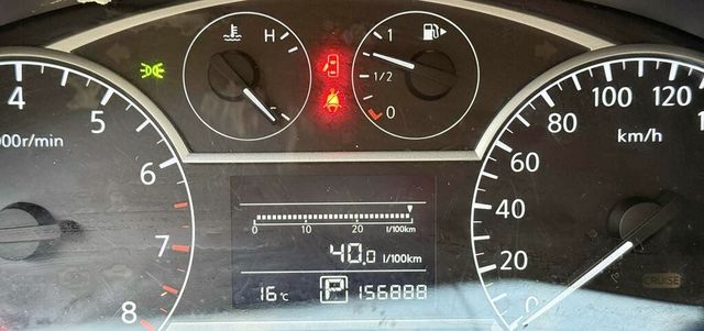 NISSAN日產 TIIDA  第7張相片