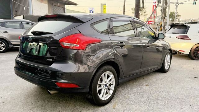 FORD福特 FOCUS  第8張相片