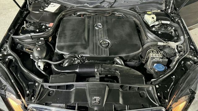 M-BENZ賓士 E220D  第8張相片