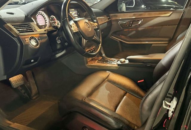 M-BENZ賓士 E220D  第11張相片