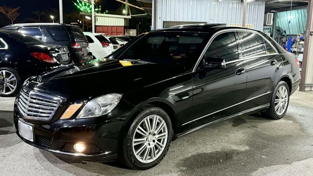 M-BENZ賓士 E220D  第15張相片