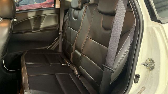 MITSUBISHI三菱 COLT PLUS  第4張相片