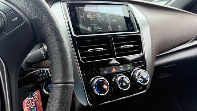 TOYOTA豐田 YARIS  第5張相片