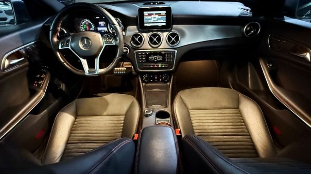 M-BENZ賓士 CLA250  第5張相片