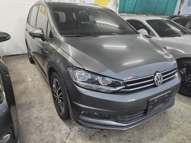 VOLKSWAGEN福斯 TOURAN  第2張相片