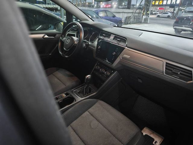 VOLKSWAGEN福斯 TOURAN  第5張相片