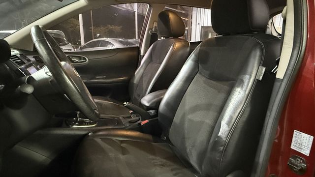 NISSAN日產 TIIDA  第6張相片