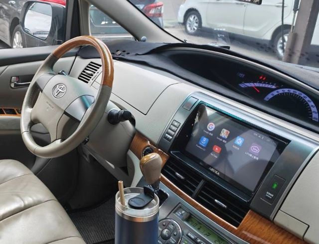 TOYOTA豐田 PREVIA  第5張相片