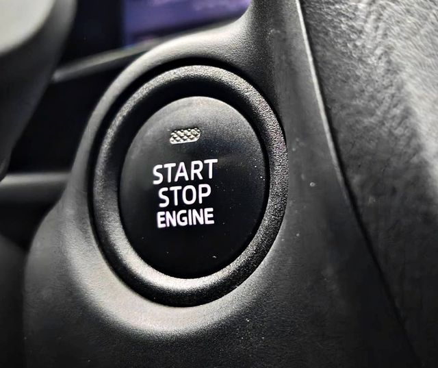 MAZDA馬自達 MAZDA 3  第7張相片