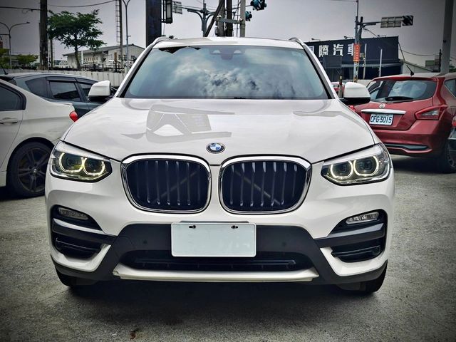BMW寶馬 X3  第3張相片