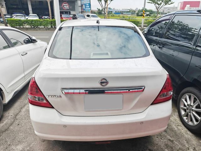 NISSAN日產 TIIDA  第4張相片