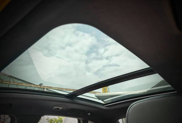 PORSCHE保時捷 MACAN  第11張相片