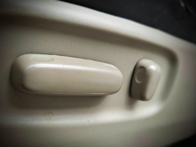 TOYOTA豐田 PREVIA  第10張相片