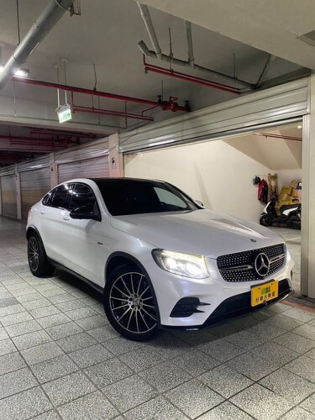 M-BENZ賓士 GLC43 AMG COUPE  第2張相片