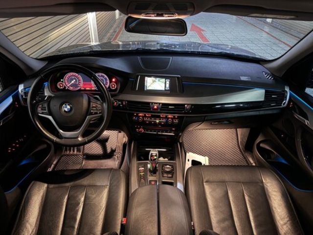 BMW寶馬 X5 XDRIVE25D  第6張相片