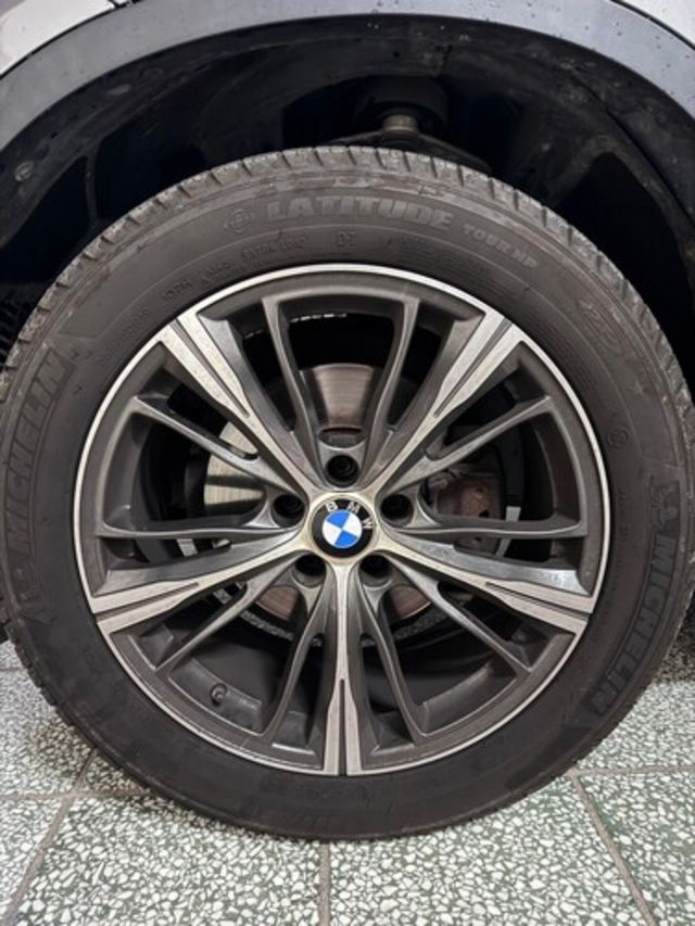 BMW寶馬 X5 XDRIVE25D  第9張相片