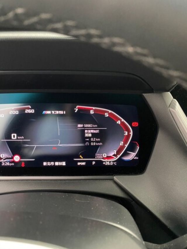 BMW寶馬 135  第13張相片