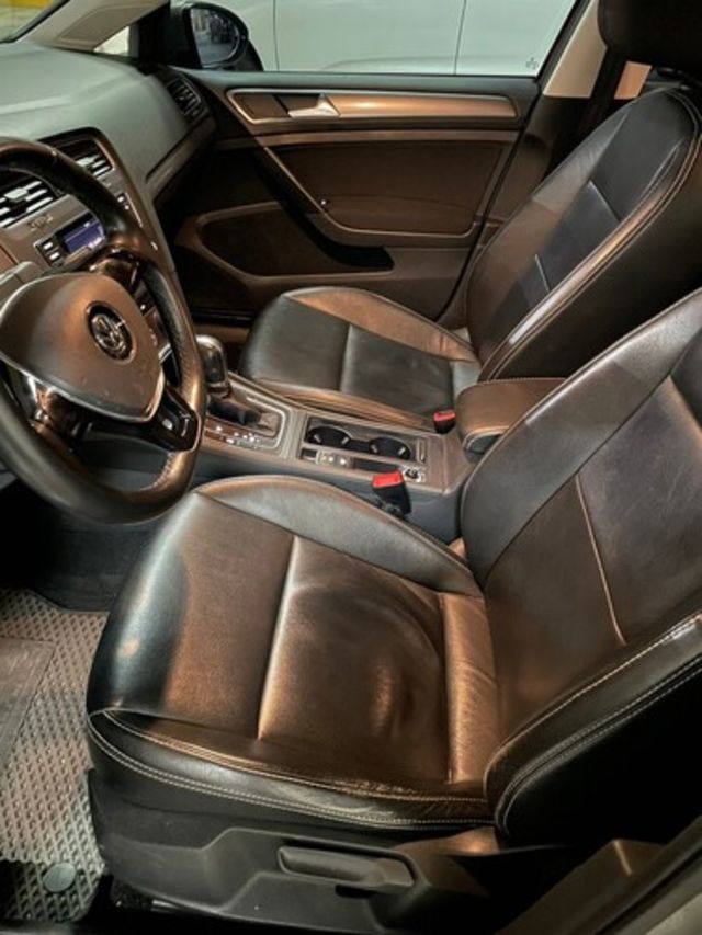 VOLKSWAGEN福斯 GOLF  第6張相片