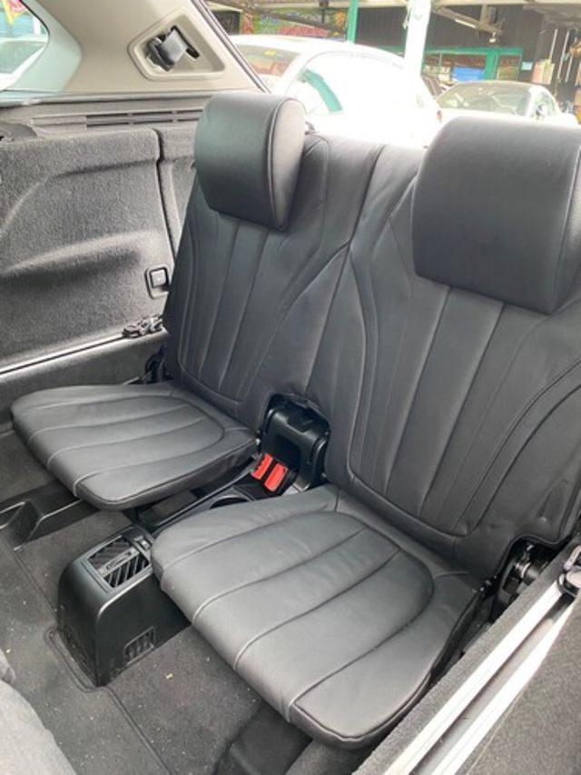 BMW寶馬 X5 XDRIVE25D  第9張相片