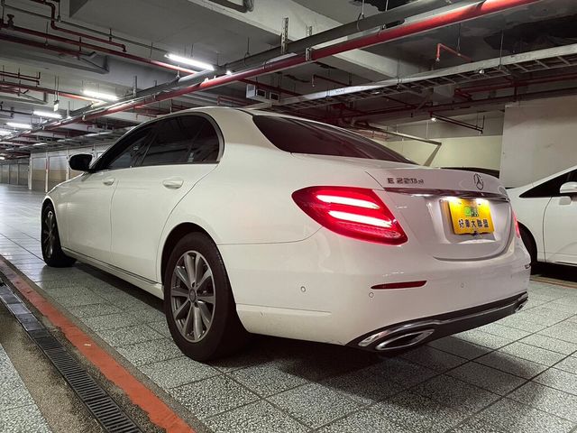 M-BENZ賓士 E220D  第5張相片