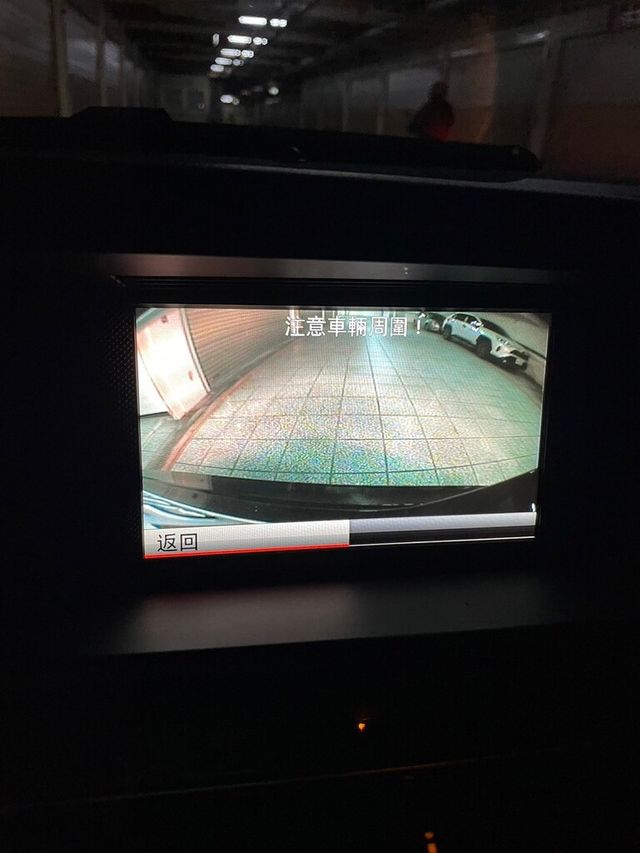 M-BENZ賓士 C250  第9張相片