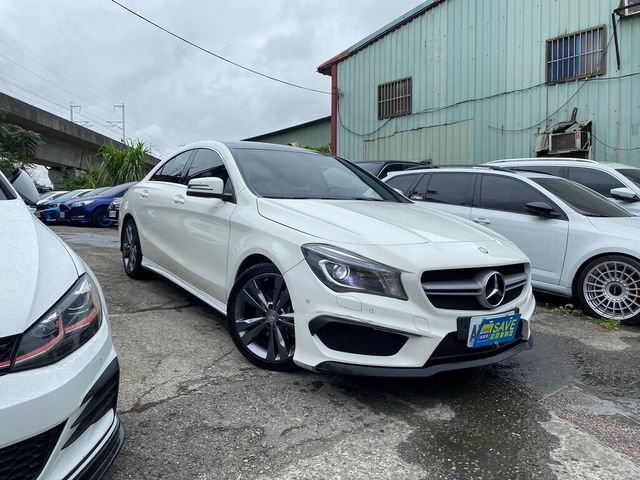 M-BENZ賓士 CLA220  第1張相片