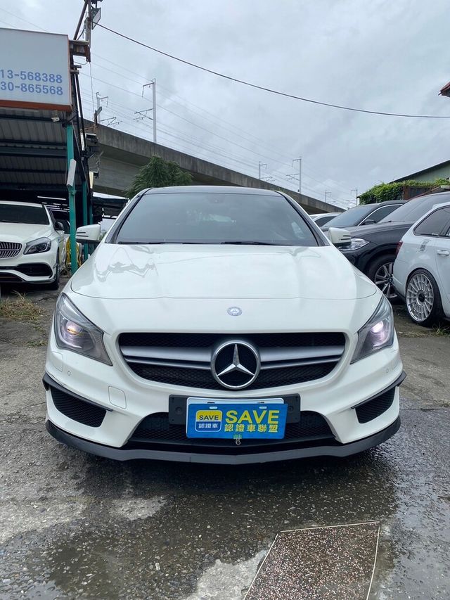 M-BENZ賓士 CLA220  第3張相片