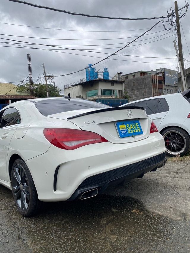 M-BENZ賓士 CLA220  第5張相片
