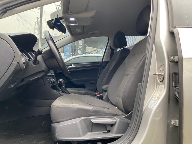 VOLKSWAGEN福斯 GOLF  第7張相片