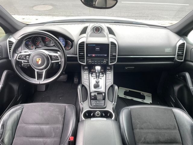 PORSCHE保時捷 CAYENNE  第9張相片